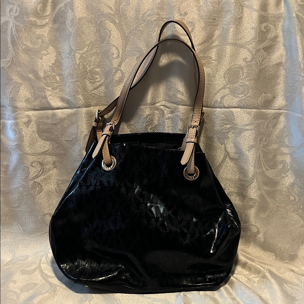 Michael Kors Black and Tan Shoulder Bag